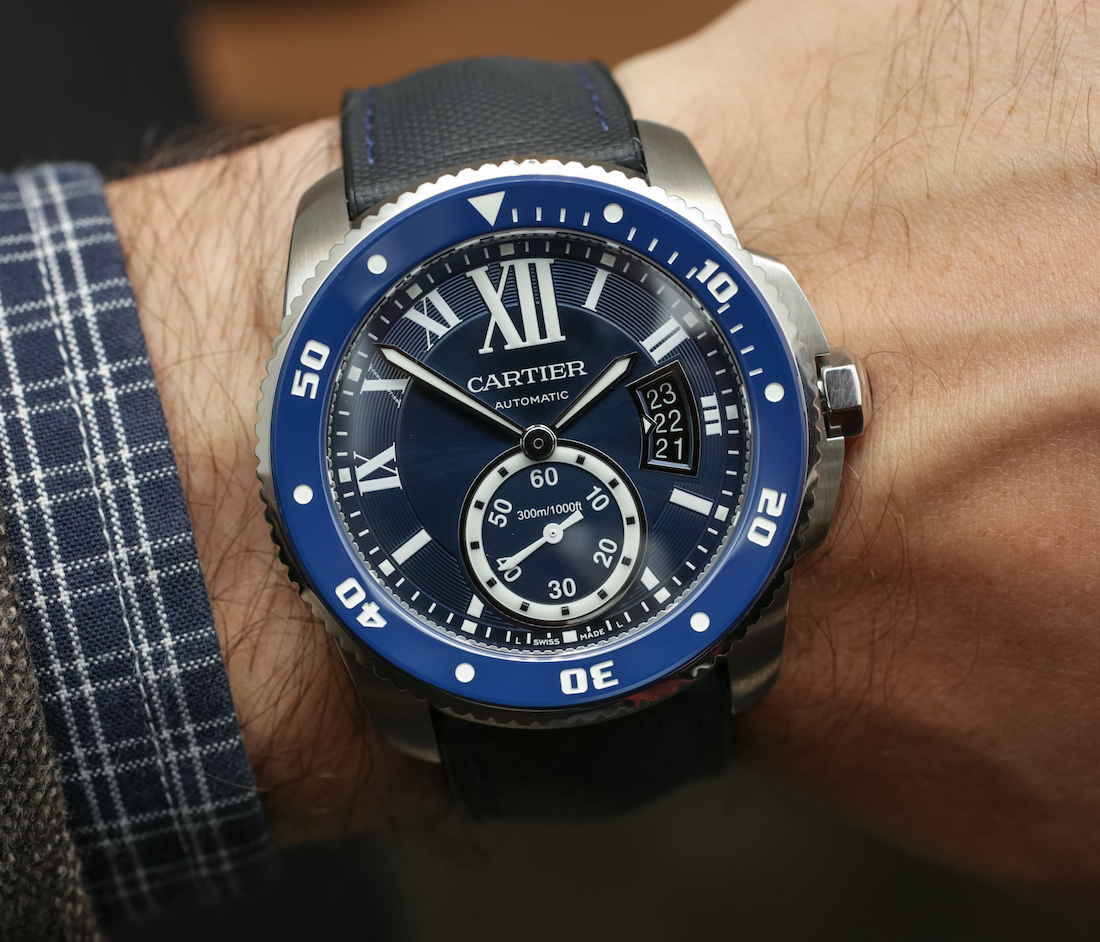Cartier Calibre De Cartier Watches Women Replica Diver Blue Watch Hands-On Hands-On